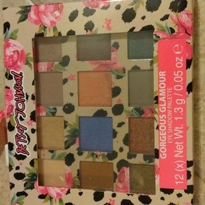 Betsey Johnson Eyeshadow kit